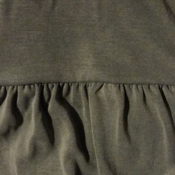 NWT Pretty Peplum Top - Picture 3 of 4